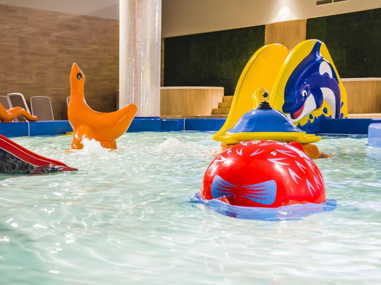 Vacationclub - Baltic Park Fort Apartament F.202 Swinoujscie Bagian luar foto